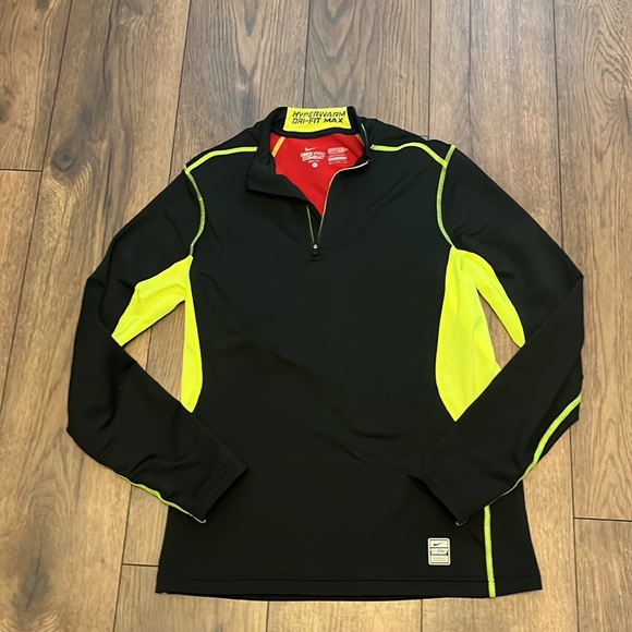 Nike Other - Nike pro combat Dri fit pull over 3/4 zip black and yellow